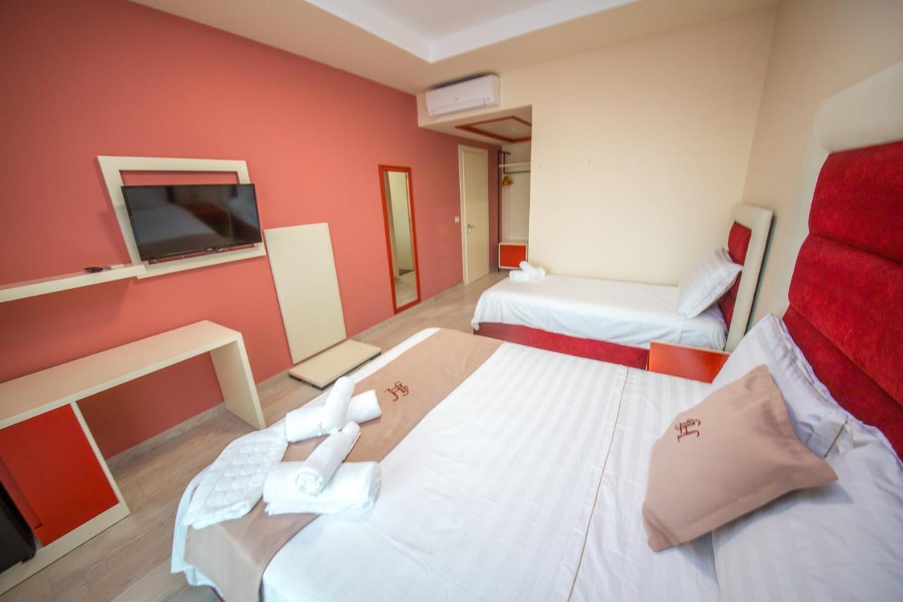 Laid Hotel Влёра Экстерьер фото