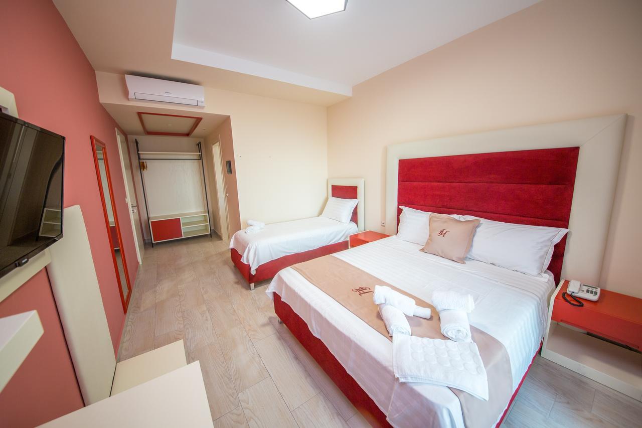 Laid Hotel Влёра Экстерьер фото
