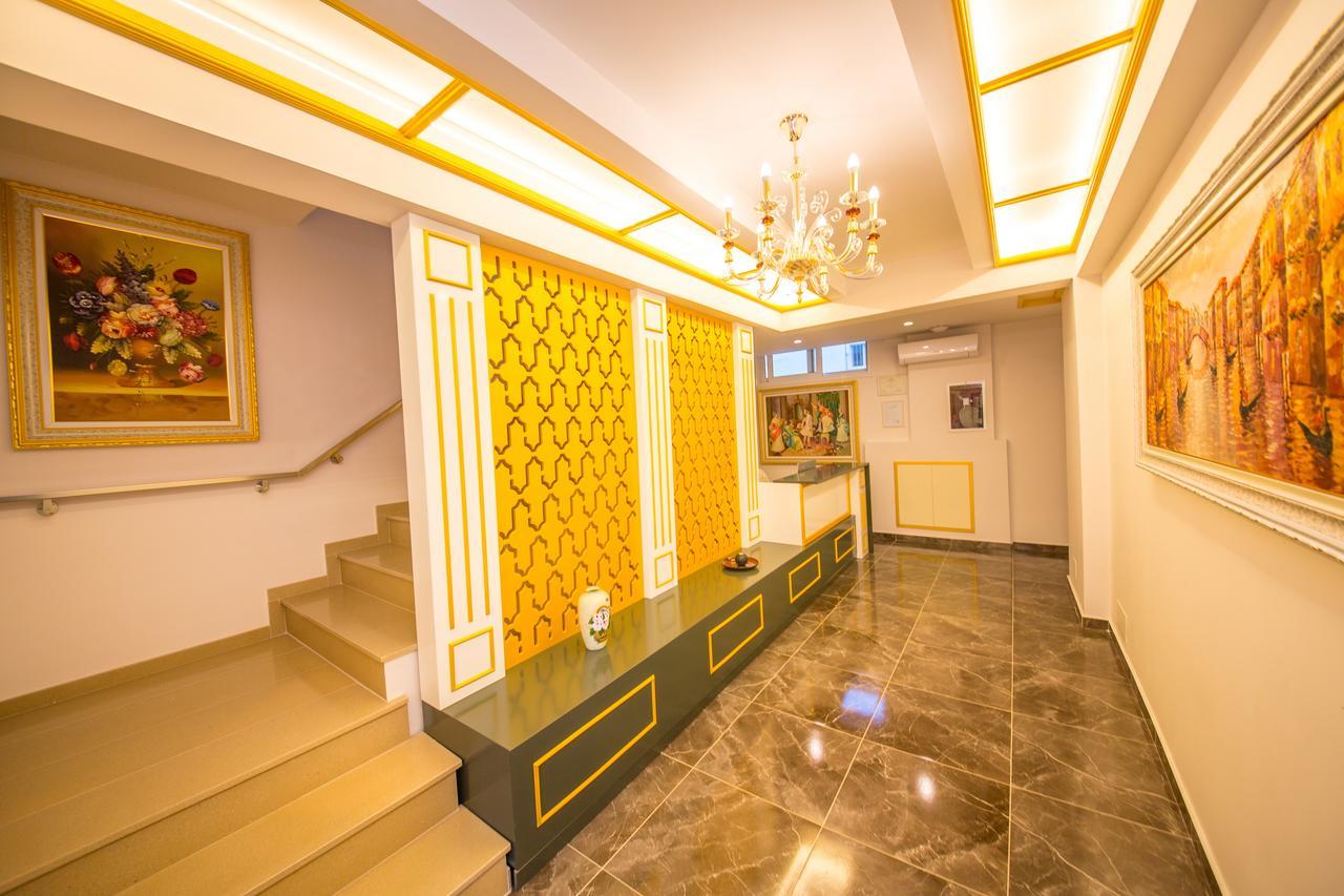 Laid Hotel Влёра Экстерьер фото