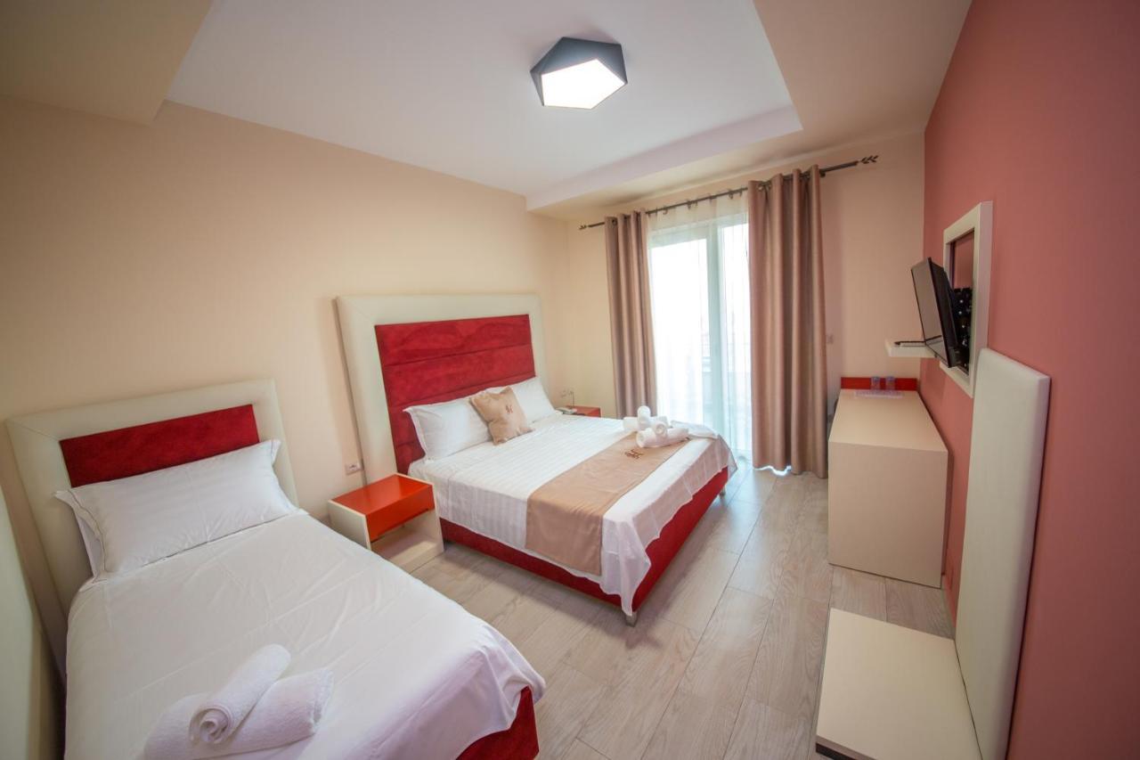 Laid Hotel Влёра Экстерьер фото